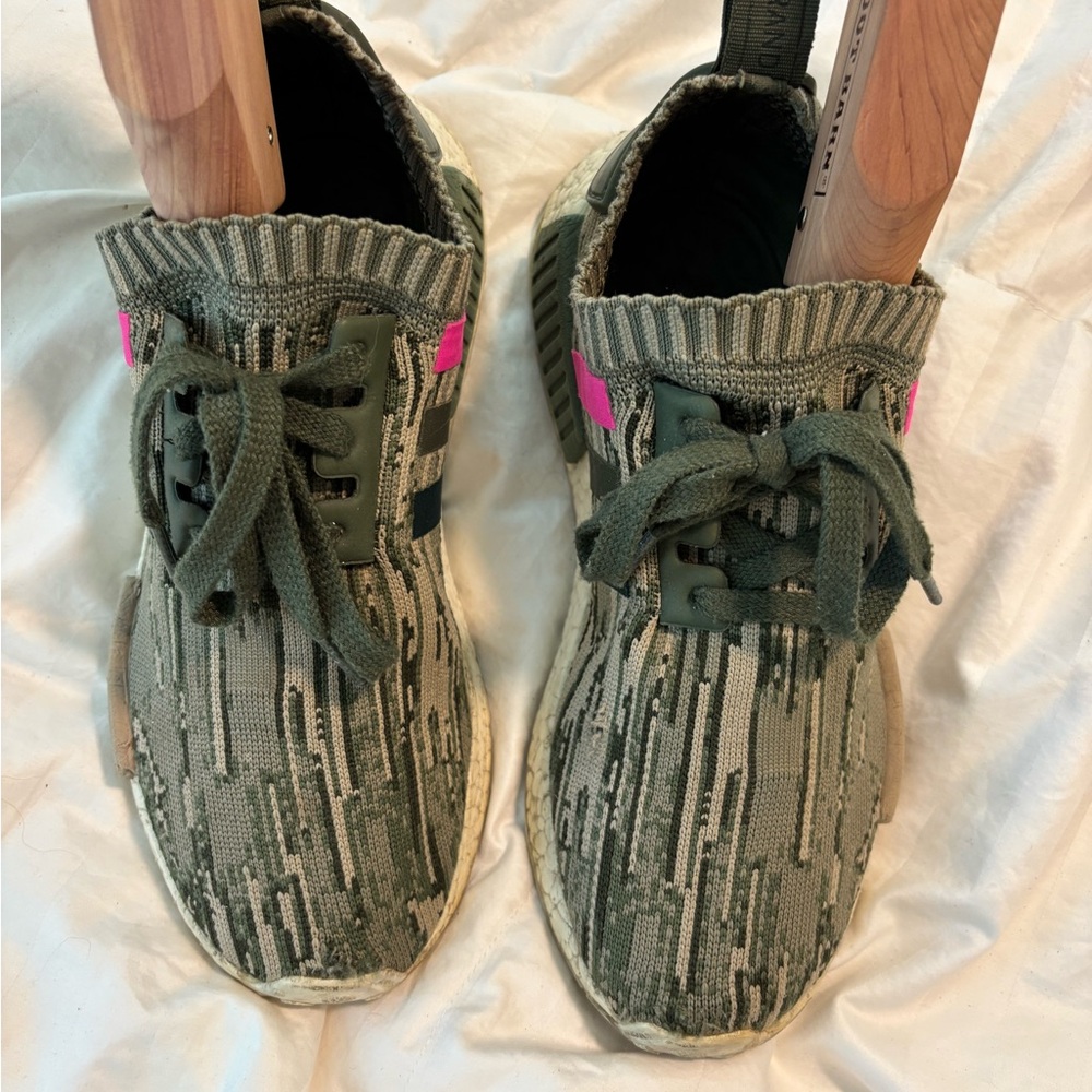 Adidas NMD R1 - Picture 3 of 7
